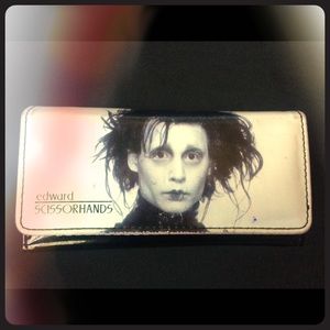 Edward Scissor Hand Wallet