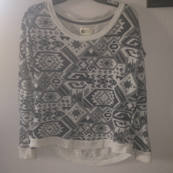 Billabong tribal sweatshirt
