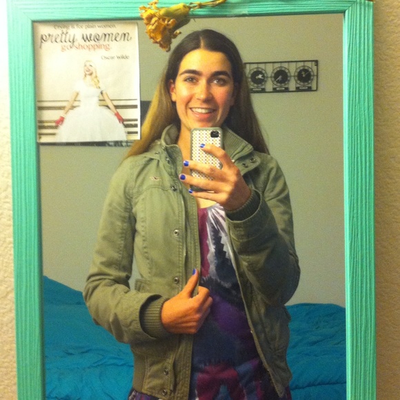 HP trendsetter🎉 Hollister all weather  jacket