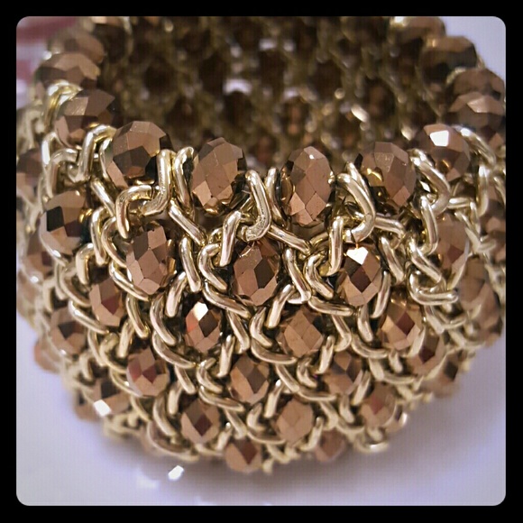 **GORGEOUS BRACELET**