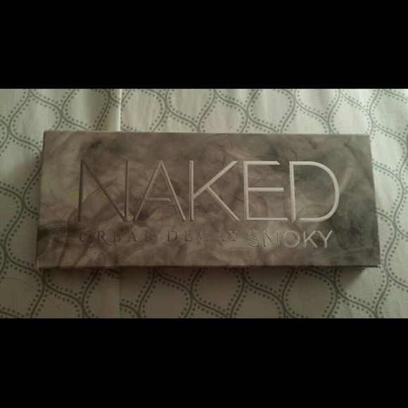 Naked smoky palette
