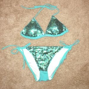 Victoria Secret bikini