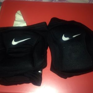 Nike knee pads