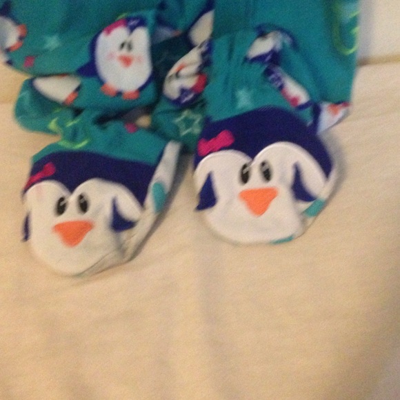 Full body pj - Picture 2 of 3