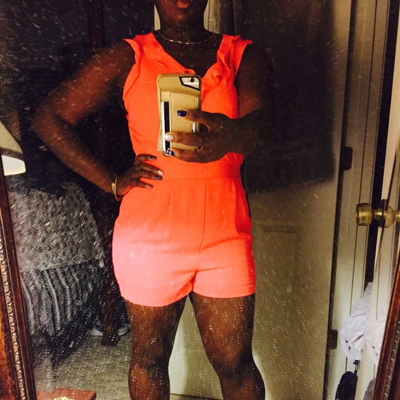 Romper - Picture 4 of 4