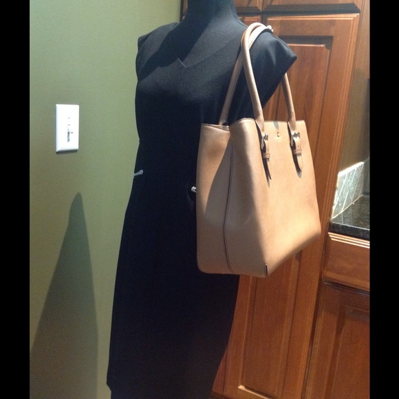 🆕Additional pics of KS COVE STREET AIREL🆕 - Picture 4 of 4