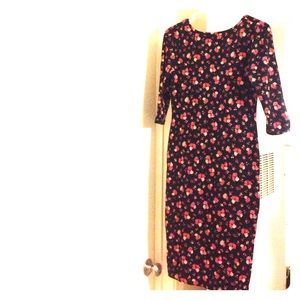 Form-fitting Rose Dress with open back