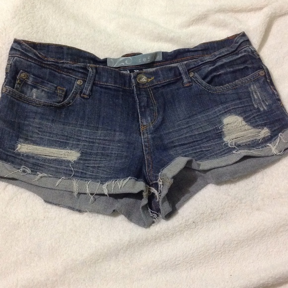Short shorts!