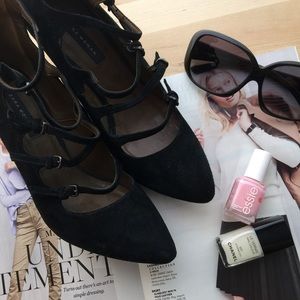 🌸 ZARA Black Strappy Heels 🌸