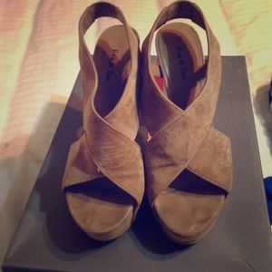 Nude Suede pumps in box !!