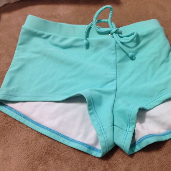 Board shorts