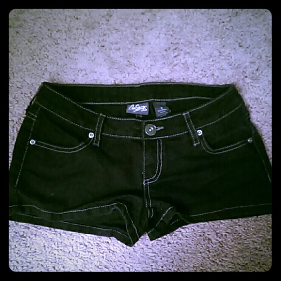 City Streets Black Shorts