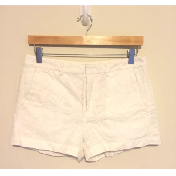 Madewell White Eyelet Lace Shorts Sz 4 Fully Lined - Picture 1 of 4