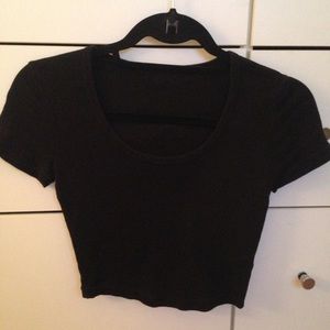 Black crop top