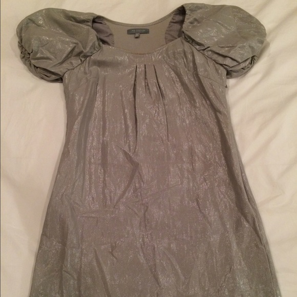 Flirty silver dress - Picture 3 of 3