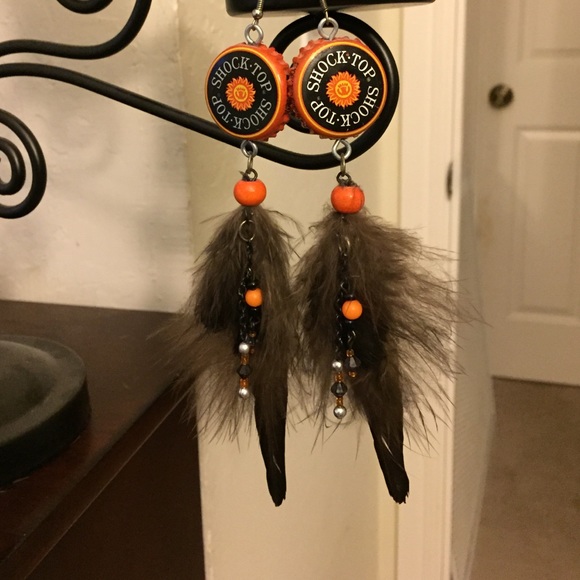 Shocktop feather earrings