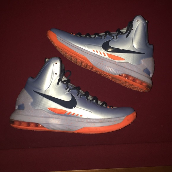 SOLD - Picture 4 of 4