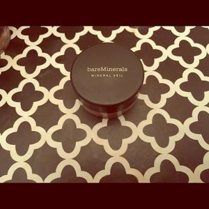 Bare Minerals Tinted Mineral Veil
