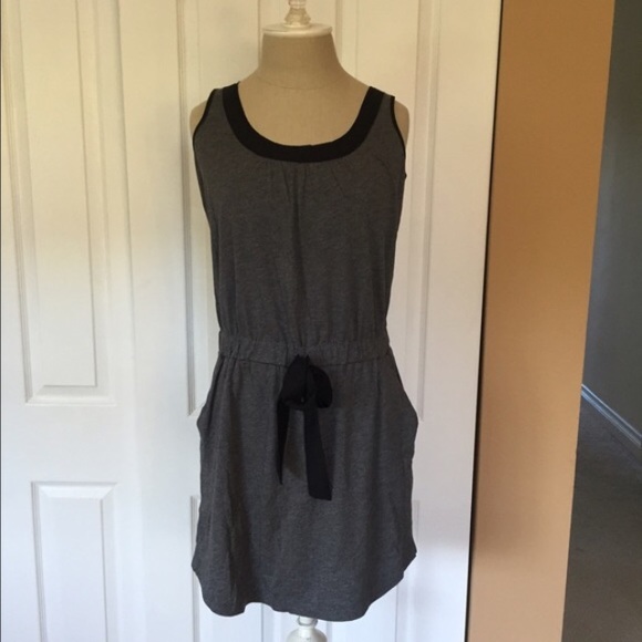 LOFT Dresses & Skirts - 🆕 LOFT tie waist tank dress, black & gray
