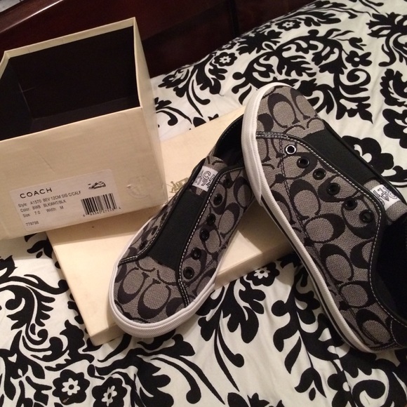 Black & White Coach Slip On's ✨