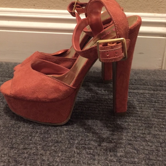 Blush Strappy Platform Heels - Picture 2 of 3