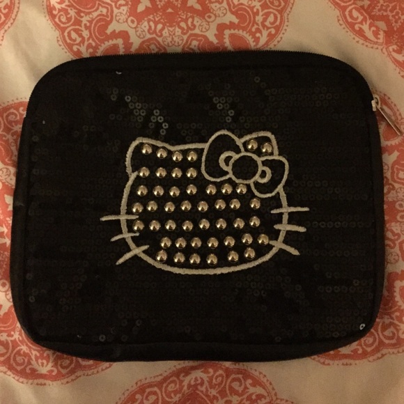 Hello Kitty iPad Zip Cover