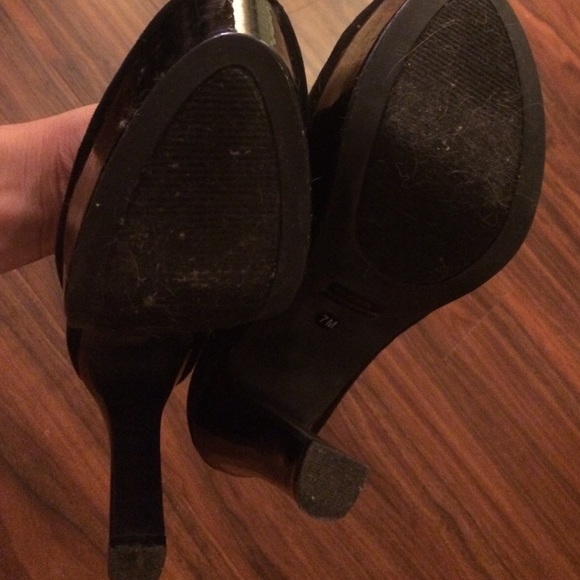 Guess strap heels - Picture 3 of 4