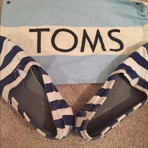 TOMS