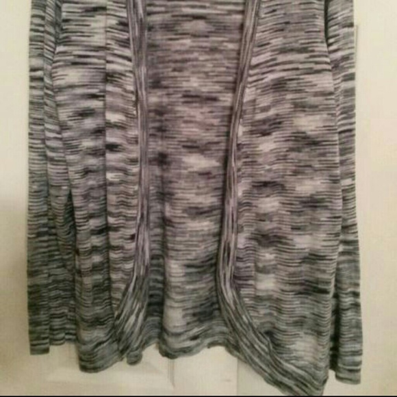 Croft & Barrow Sweater - Picture 2 of 3