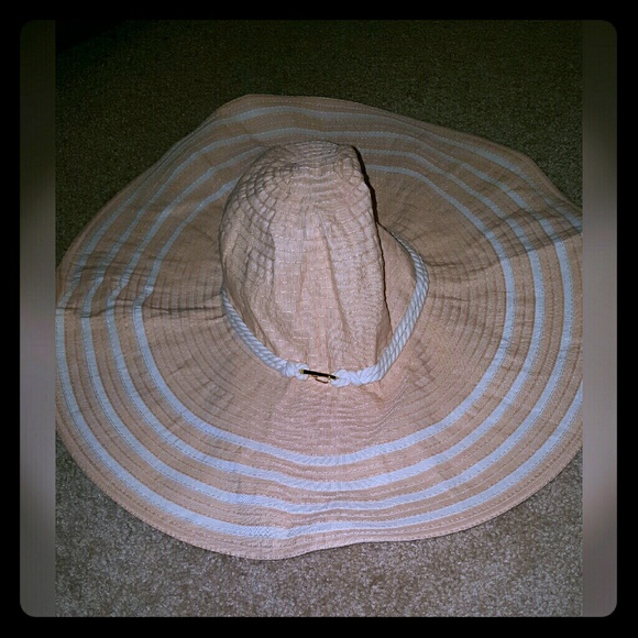 Calvin Klein Sun Hat