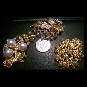 BROOCH PIN LOT