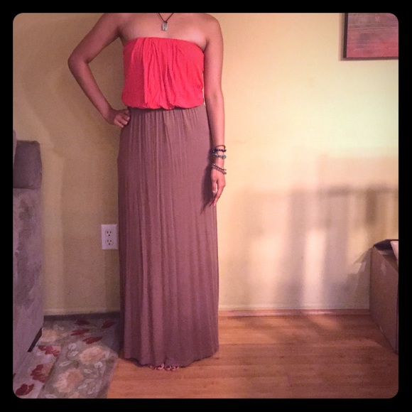 Maxi dress - Picture 1 of 2