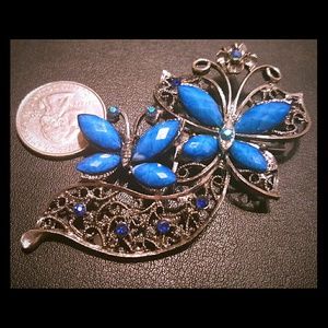 BROOCH PIN