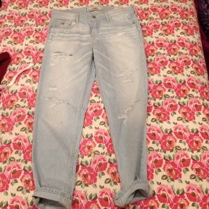 Hollister boyfriend jeans