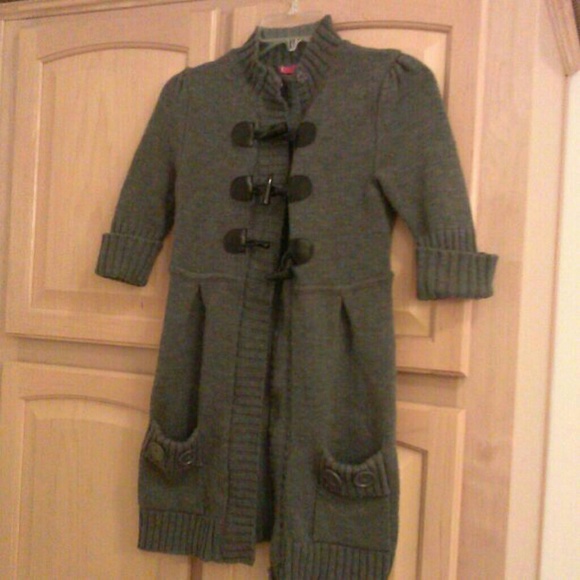 Liv dk gray sweater with toggles
