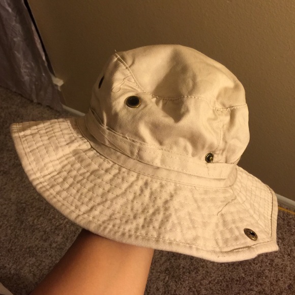 ✂️Hat✂️