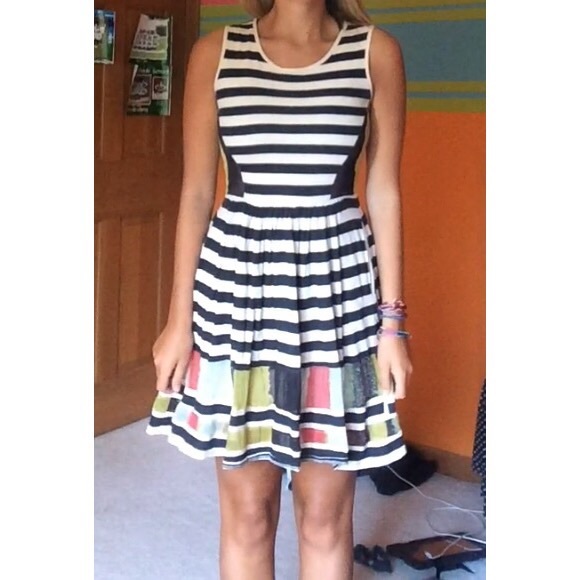 San & soni dress