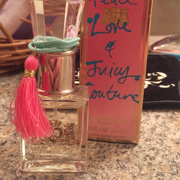 JUICY COUTURE BUNDLE ! - Picture 2 of 4