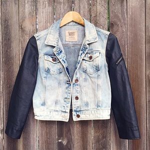 Zara Trafaluc Cropped Denim Jacket