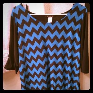 Long chevron top, 3/4 sleeve