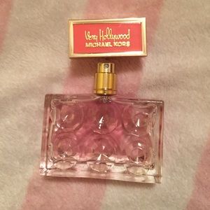 Very Hollywood MK perfume
