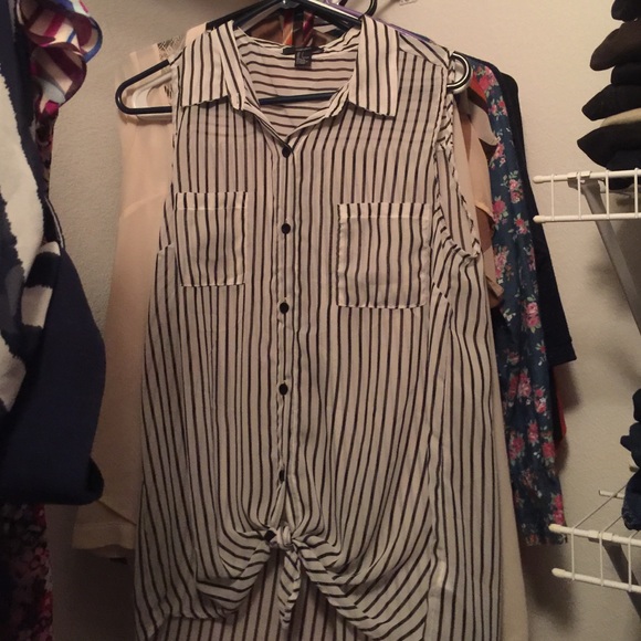 Forever 21 shirt Sz L