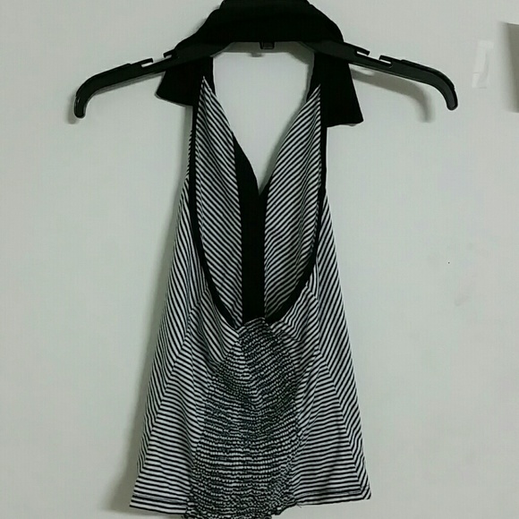 Top - Picture 2 of 2