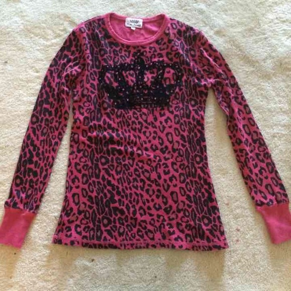 Yvette Mandell pink cheetah print  crown thermal