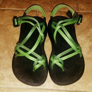 Women's chacos