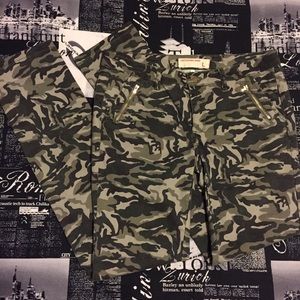 ❌SOLD❌ Camouflage Skinny Jeans