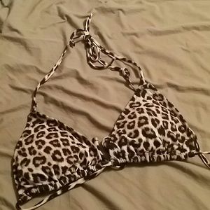 Padded Large leopard bikini top