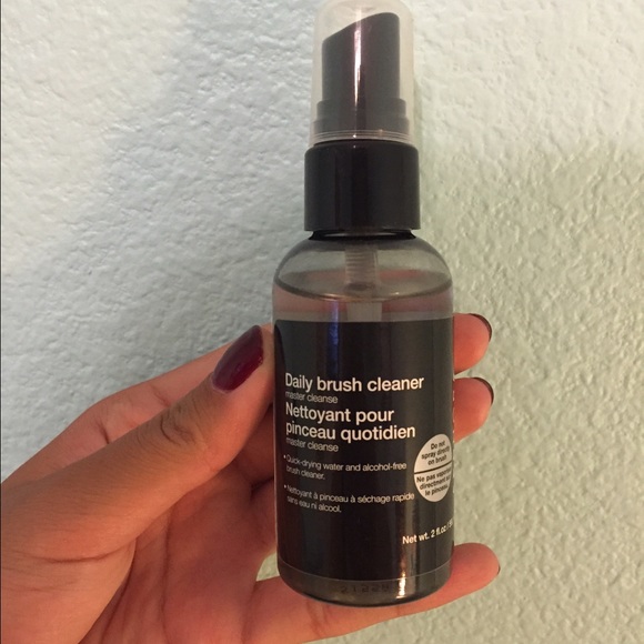SEPHORA BRUSH CLEANER!