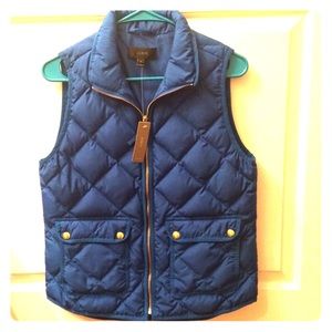 Jcrew blue puffer vest NWT