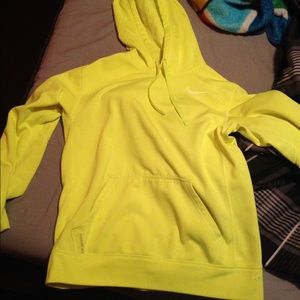 Nike Therma-Fit Hoodie